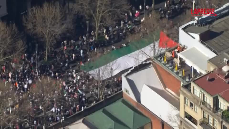 Australia, migliaia di persone ai cortei pro Palestina Australia, migliaia di persone ai cortei pro Palestina