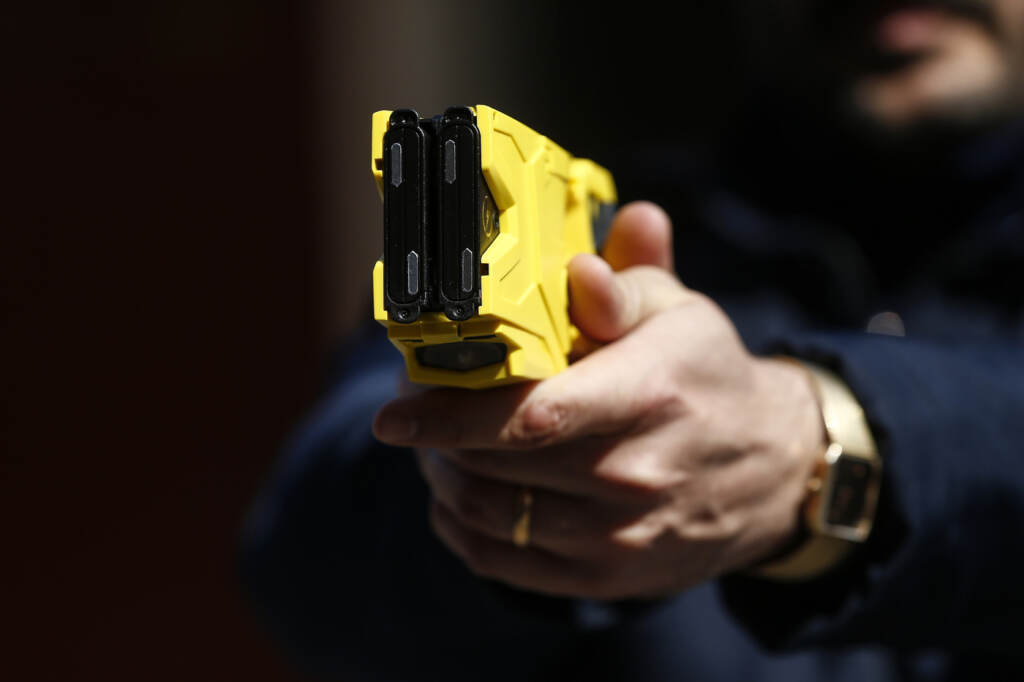 Olbia, 57enne morto non per la scarica del taser ma di infarto