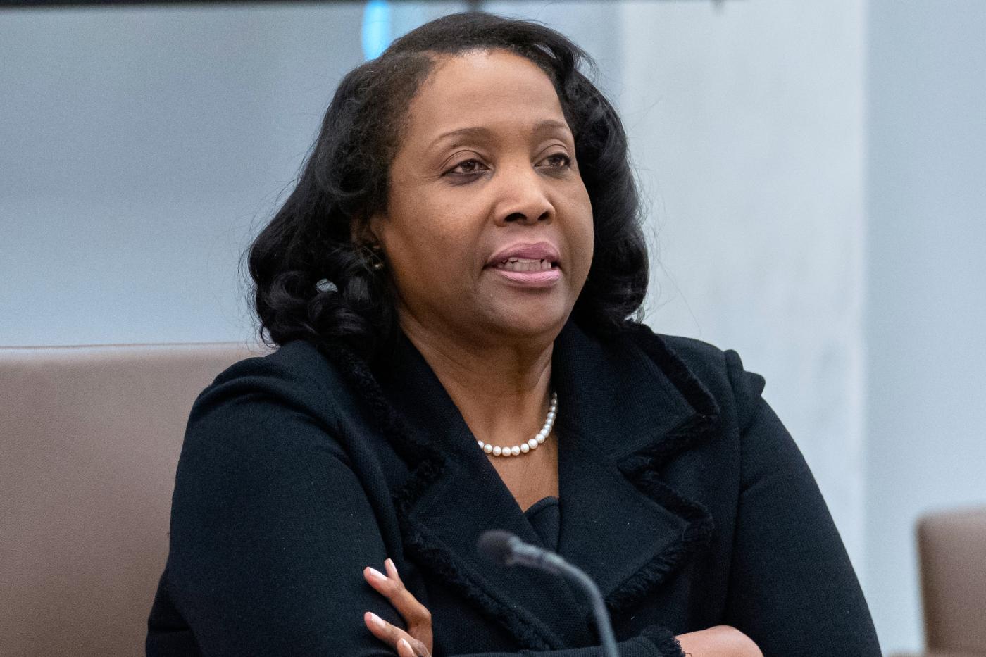 Usa, Lisa Cook annuncia azione legale contro Trump per il licenziamento dalla Fed Usa, Lisa Cook annuncia azione legale contro Trump per il licenziamento dalla Fed