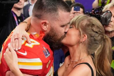 Chi è Travis Kelce, la star del football che sposerà Taylor Swift