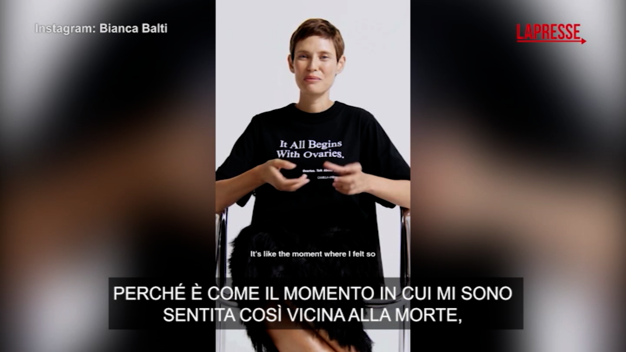Bianca Balti e il tumore: il video sui social a un anno dalla diagnosi Bianca Balti e il tumore: il video sui social a un anno dalla diagnosi