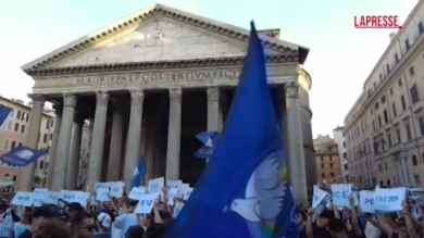 Roma, al Pantheon 1.200 giovani per il Global Friendship: "Pace in tutte le lingue del mondo"