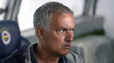 Mourinho esonerato, finisce la turbolenta stagione in Turchia per lo Special One