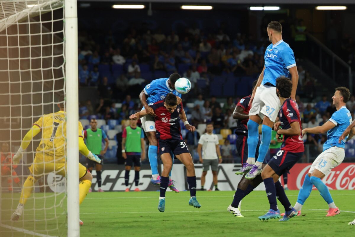 napoli cagliari 1 0 decide anguissa all8217ultimo respiro