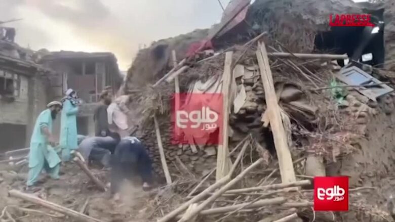 Terremoto Afghanistan, oltre 800 morti: situazione critica nella provincia di Kunar