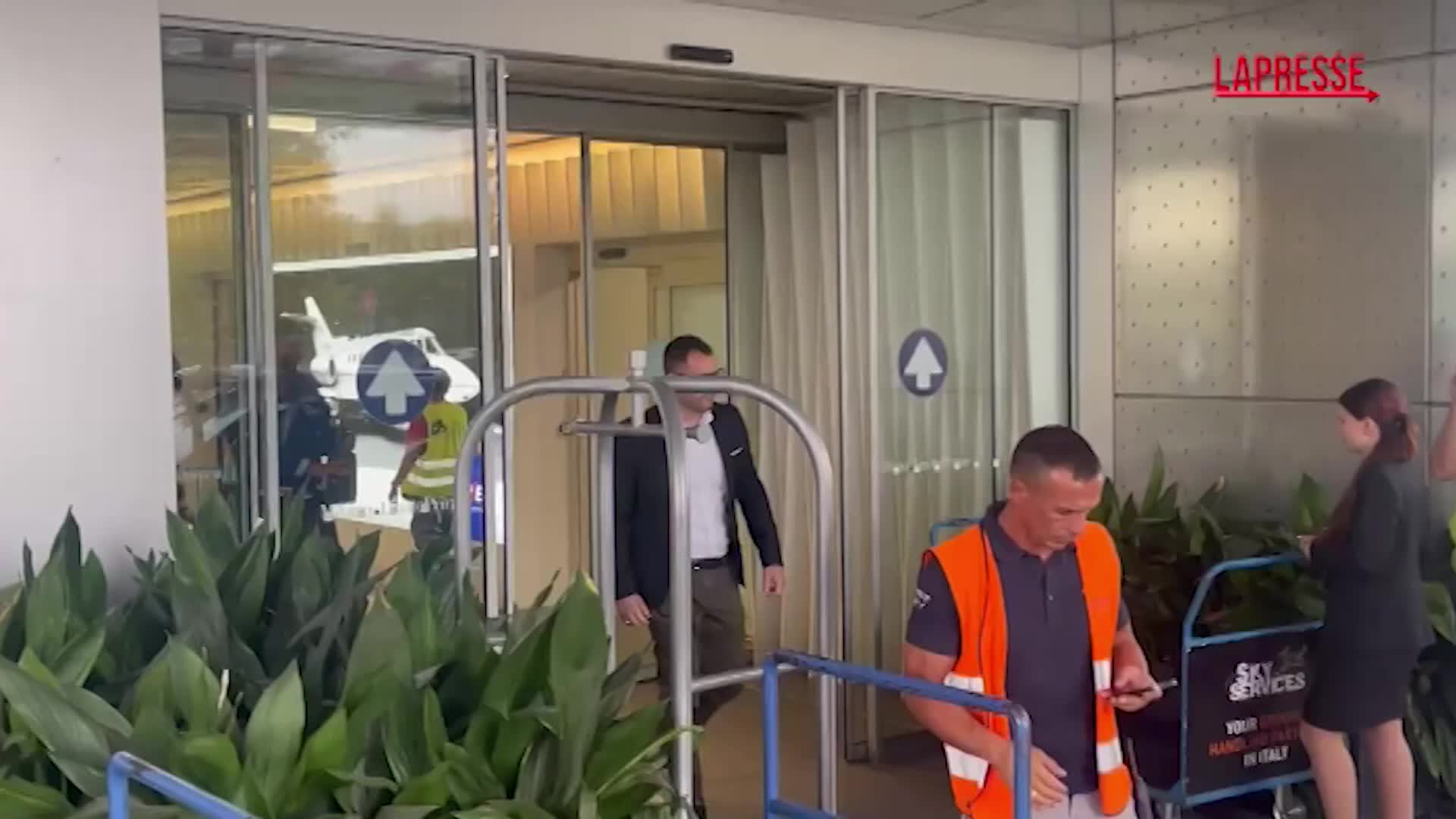 Inter, Akanji atterrato a Milano: ora visite e firma Inter, Akanji atterrato a Milano: ora visite e firma