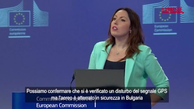 Ue: "Interferenze russe sul Gps dell'aereo di von der Leyen. Siamo abituati alle minacce"