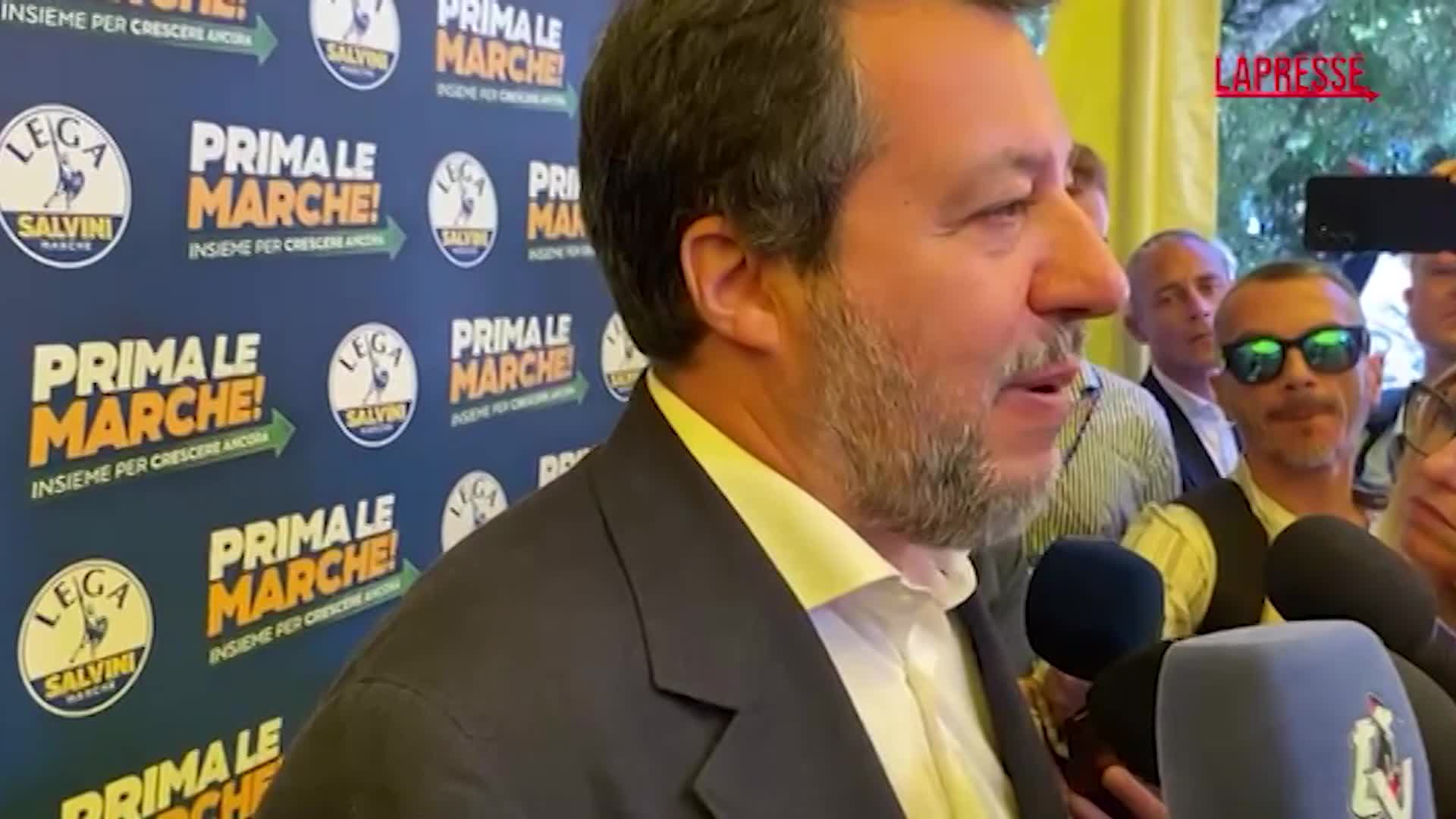 Francia, Salvini: "A Parigi sono parecchio nervosi" Francia, Salvini: "A Parigi sono parecchio nervosi"