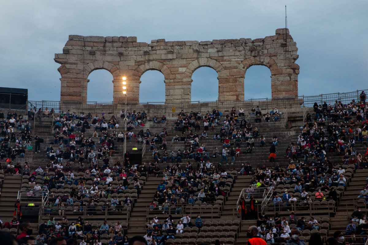 Tim Music Awards 2025 il 12 e 13 settembre a Verona: cantanti, presentatori e dove vederli Tim Music Awards 2025 il 12 e 13 settembre a Verona: cantanti, presentatori e dove vederli