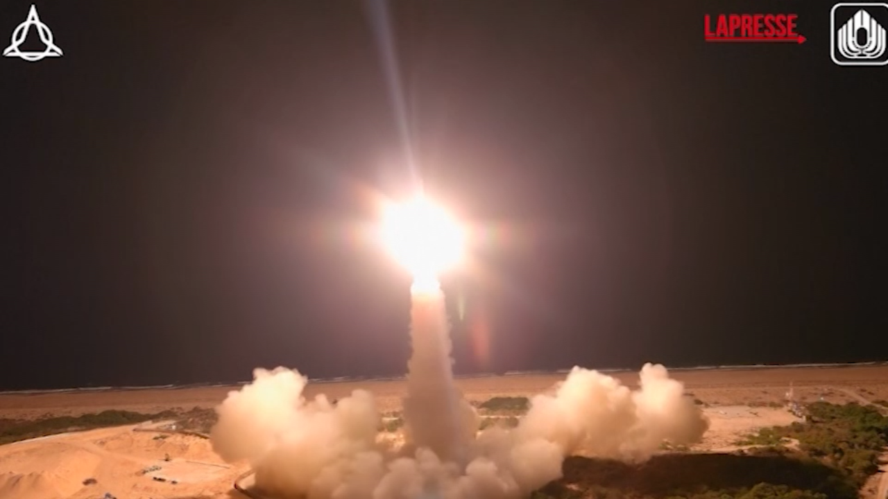 israele lancia satellite spia per espandere la sorveglianza tutto il medioriente