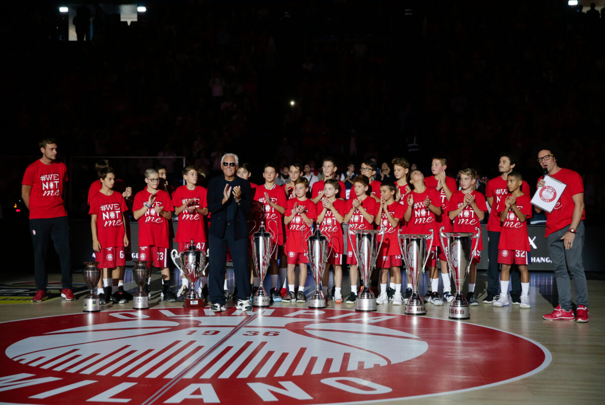 Galleria foto 'Giorgio Armani e lo sport, dal basket alle Olimpiadi: la sua grande passione e i trionfi in 10 foto' - foto 5