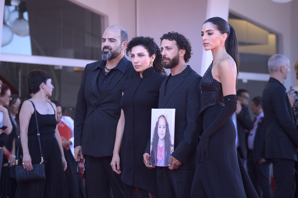 Mostra Cinema Venezia 2025, il nono giorno in diretta. Barbera: “Applausi per ‘The Voice of Hind Rajab’ risposta a polemiche su Gaza” Mostra Cinema Venezia 2025, il nono giorno in diretta. Barbera: “Applausi per ‘The Voice of Hind Rajab’ risposta a polemiche su Gaza”