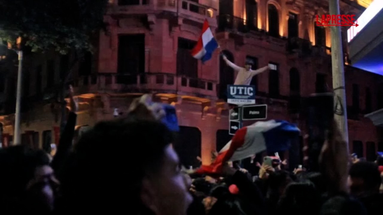 Paraguay, tifosi in festa per la qualificazione ai Mondiali Paraguay, tifosi in festa per la qualificazione ai Mondiali