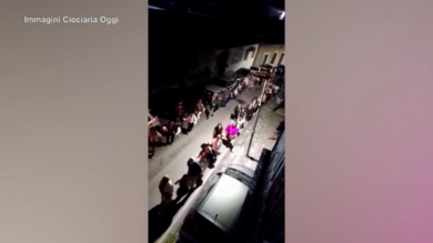 Frosinone, palo della luce crolla durante processione a Pico: paura tra i fedeli