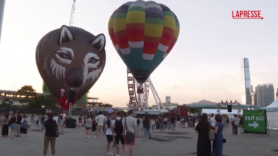 A Hong Kong il festival delle mongolfiere