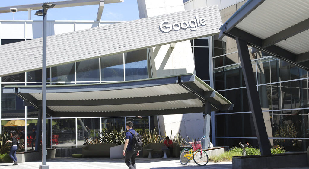 google multata da ue160295 mld per abuso posizione dominante in pubblicit224
