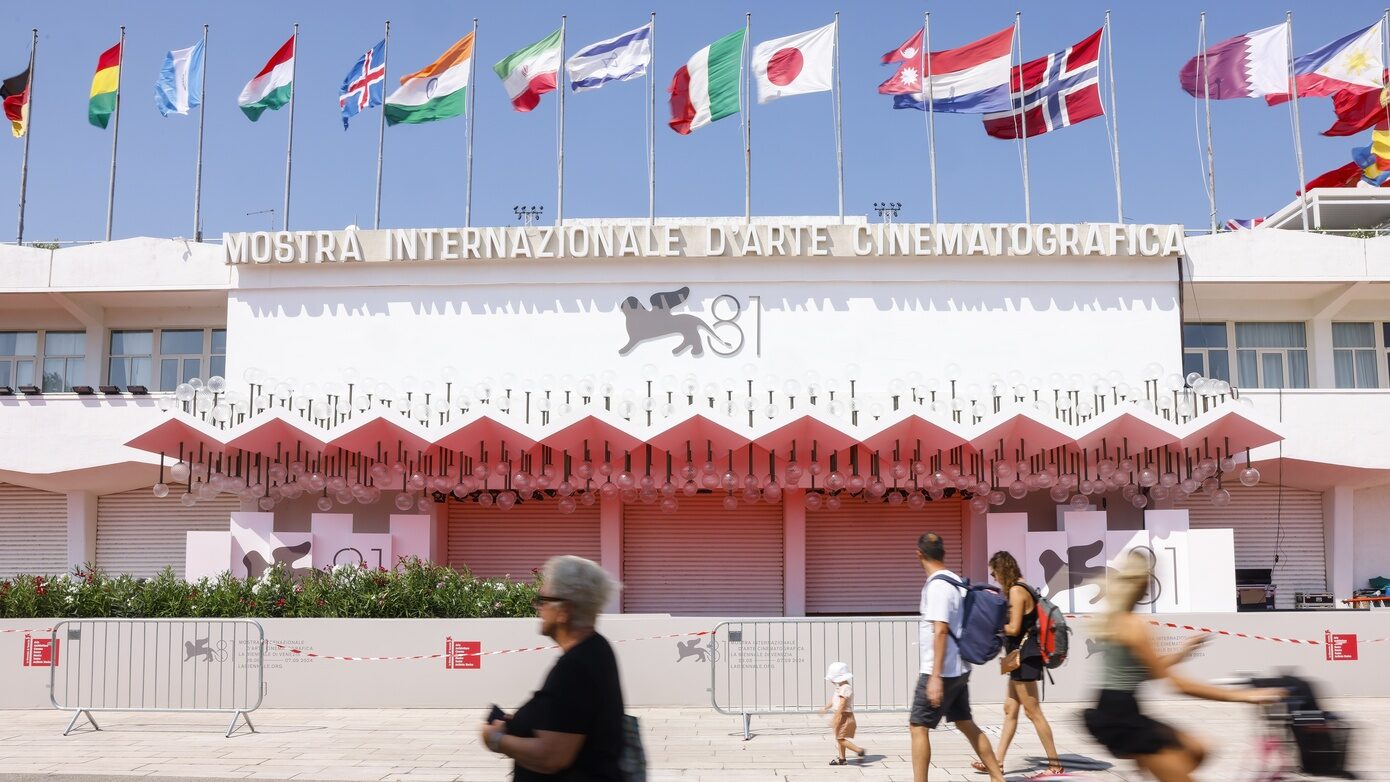 Mostra Cinema Venezia 2025, l’ultimo giorno del concorso in diretta: oggi il film di Maresco