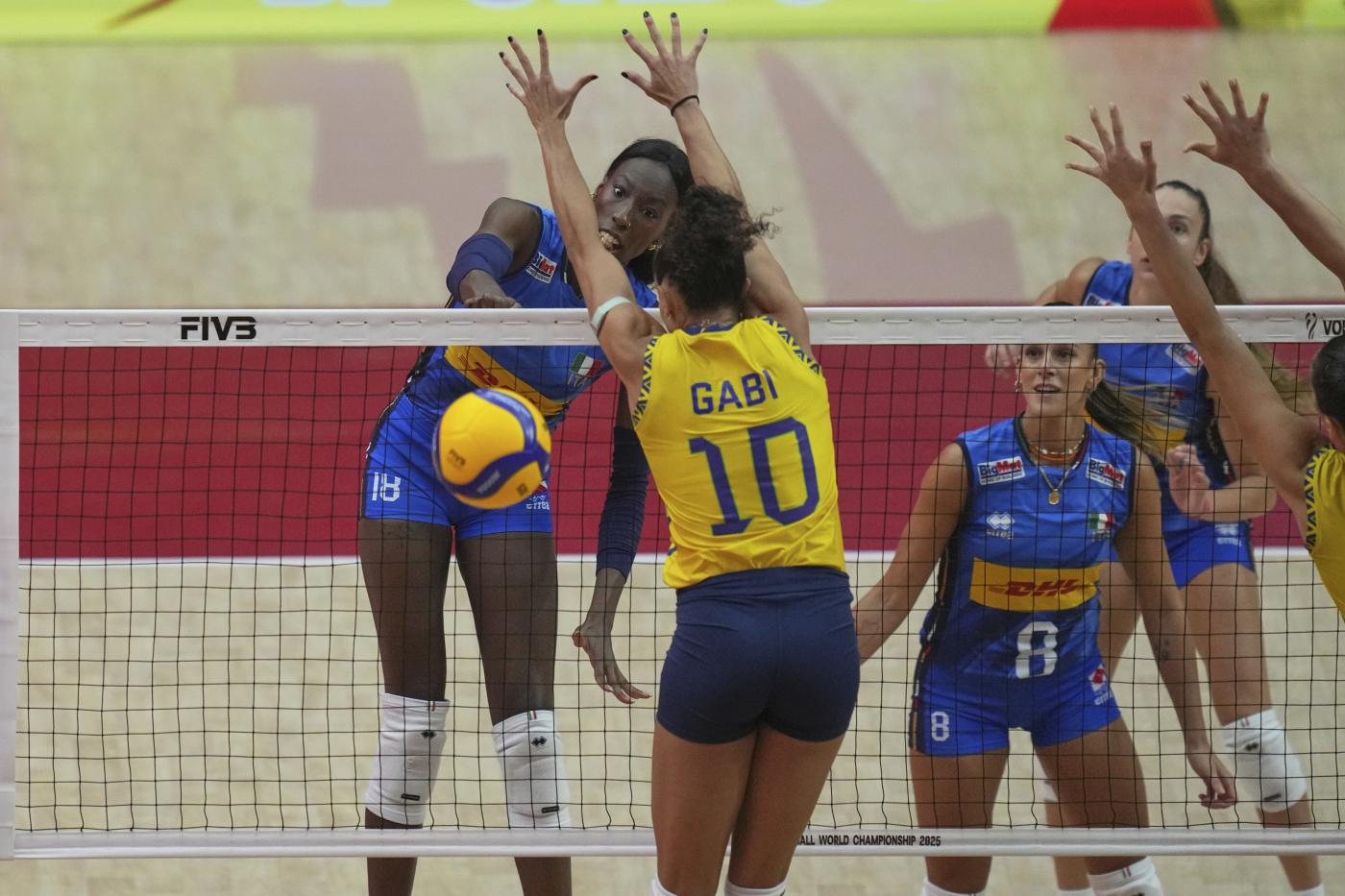 Mondiali volley femminile 2025, Italia in finale: Brasile battuto 3 2 in rimonta Mondiali volley femminile 2025, Italia in finale: Brasile battuto 3 2 in rimonta