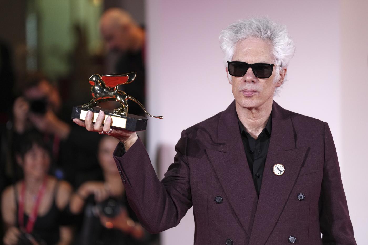 Mostra Cinema Venezia 2025, Leone d’Oro a Jarmusch. Dal Lido gli appelli per la pace a Gaza