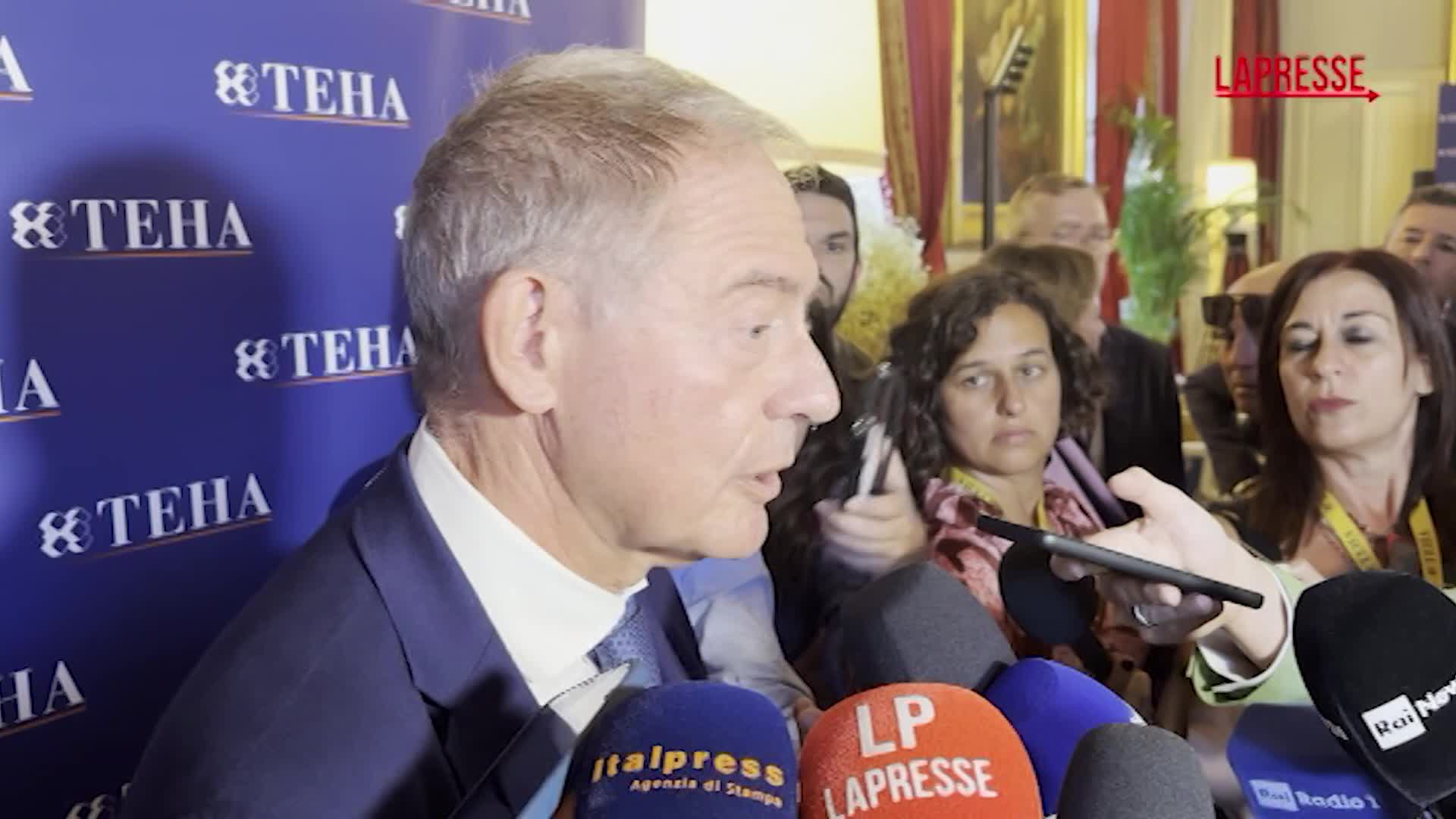 Manovra, Urso: "Incontrato Orsini, al via cantiere su interventi per le imprese" Manovra, Urso: "Incontrato Orsini, al via cantiere su interventi per le imprese"