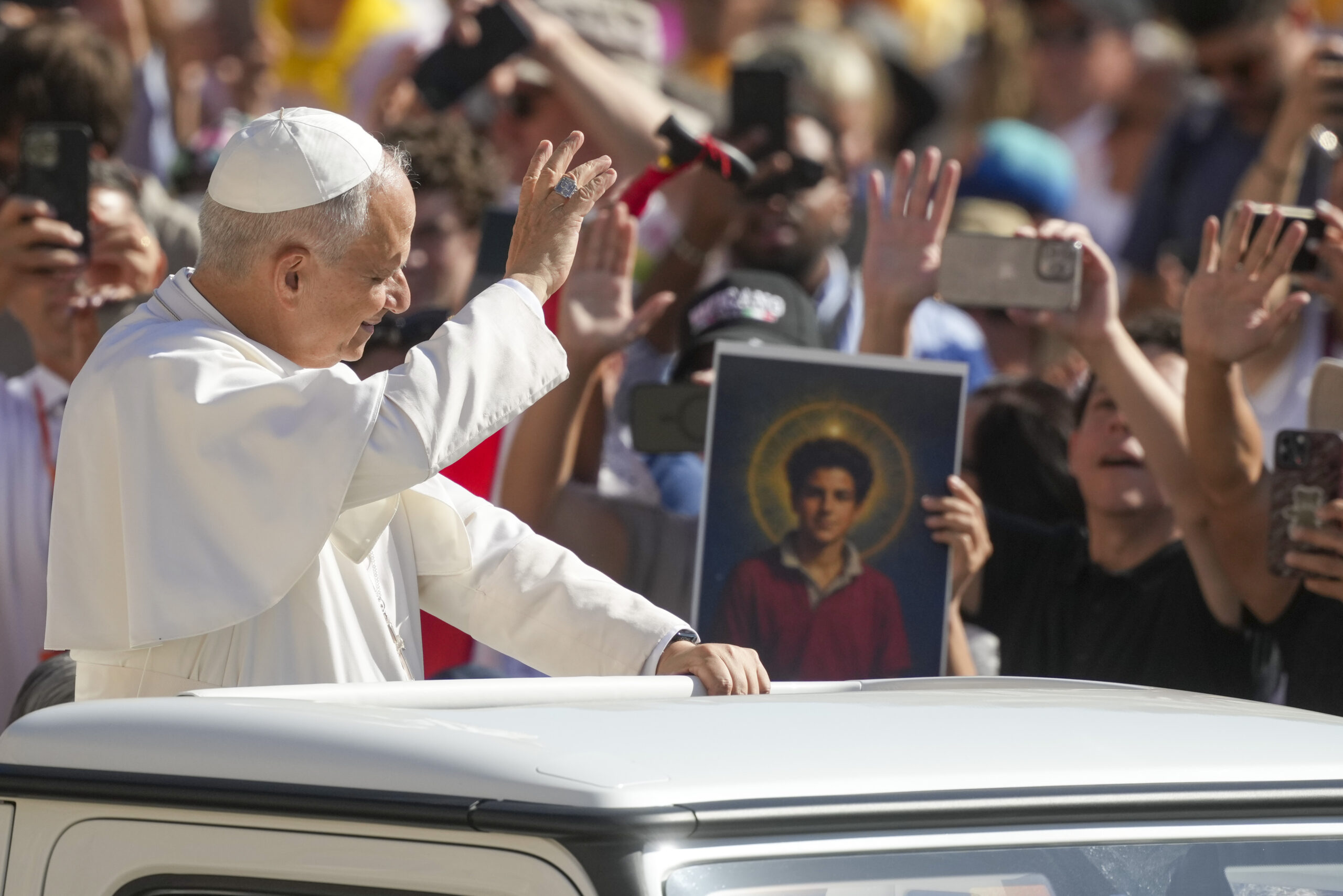 Carlo Acutis e Pier Giorgio Frassati, oggi a San Pietro la cerimonia di canonizzazione