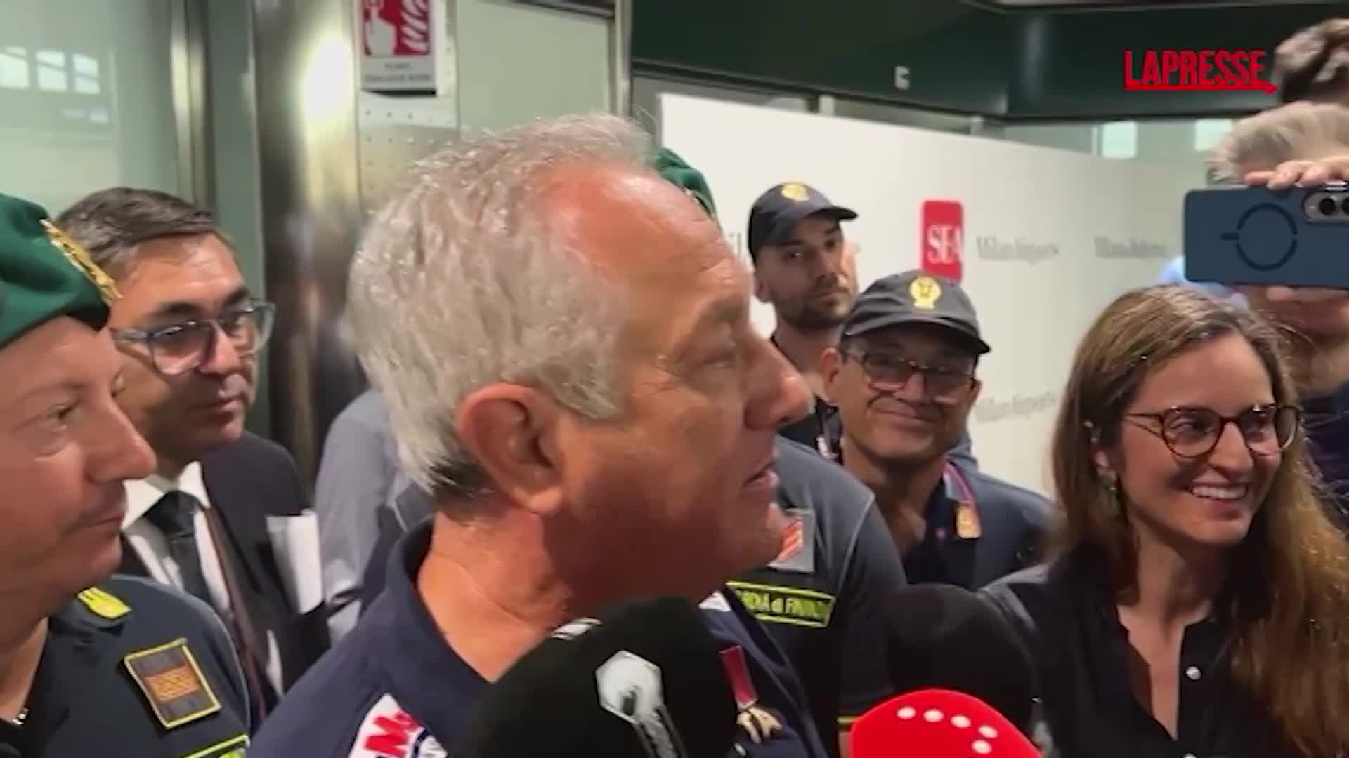 Mondiale volley femminile 2025, Velasco si infuria con un giornalista: "Insisti, insisti e c***o" Mondiale volley femminile 2025, Velasco si infuria con un giornalista: "Insisti, insisti e c***o"