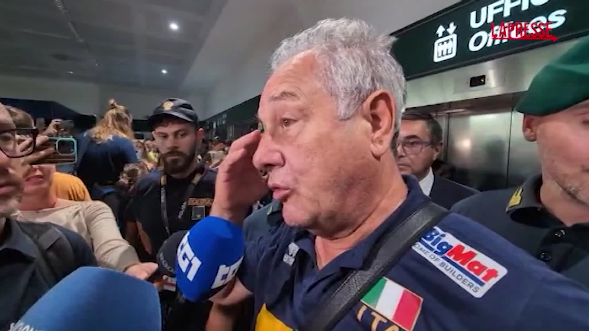 Mondiali volley femminile 2025, Velasco: "Le ragazze non hanno mai mollato, risultato storico" Mondiali volley femminile 2025, Velasco: "Le ragazze non hanno mai mollato, risultato storico"