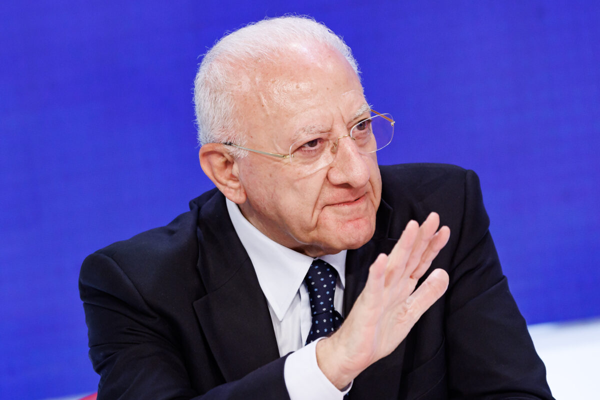 De Luca contro Fico: “Se il buongiorno si vede dal mattino…”