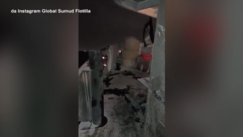 Tunisi, Flotilla denuncia: "Colpiti da un drone": l'esplosione e i danni