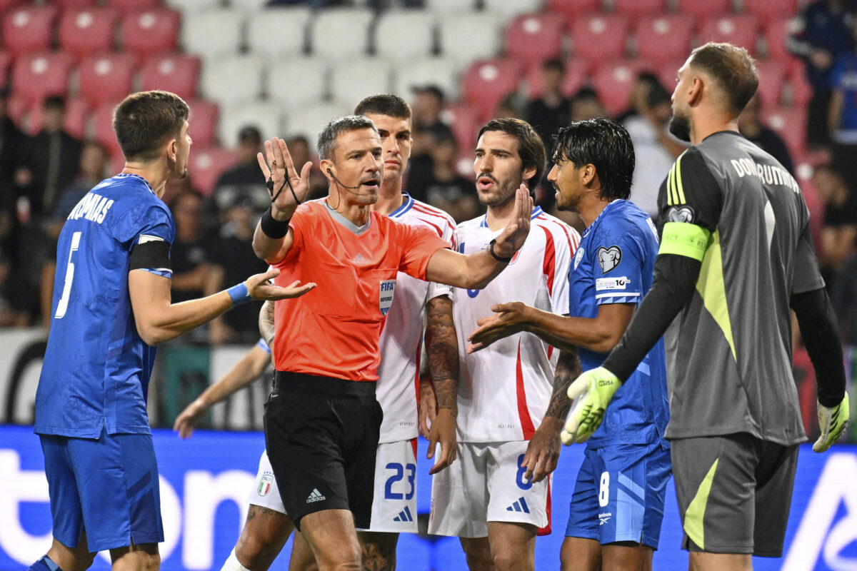 Israele Italia, calciatori insultati dagli azzurri