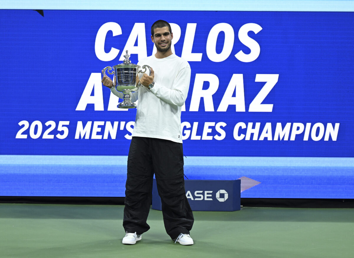 Alcaraz, il nuovo numero 1 del mondo avvisa i rivali: “Il miglior Carlos non lo avete ancora visto” Alcaraz, il nuovo numero 1 del mondo avvisa i rivali: “Il miglior Carlos non lo avete ancora visto”