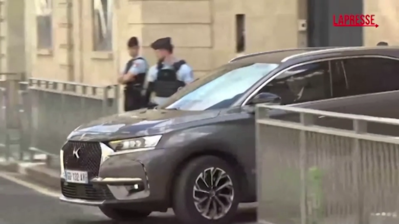 Francia, Bayrou si dimette e lascia Eliseo