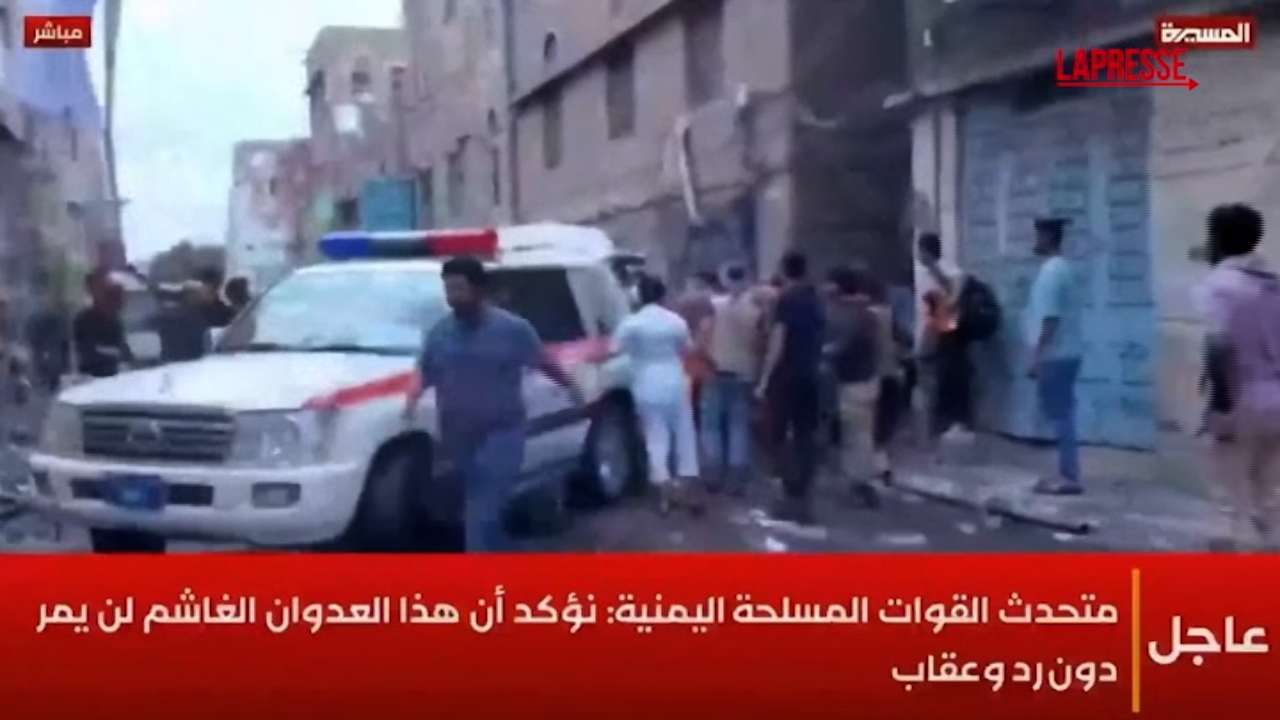 Yemen, raid di Israele su Sanaa: almeno 9 morti e decine di feriti Yemen, raid di Israele su Sanaa: almeno 9 morti e decine di feriti