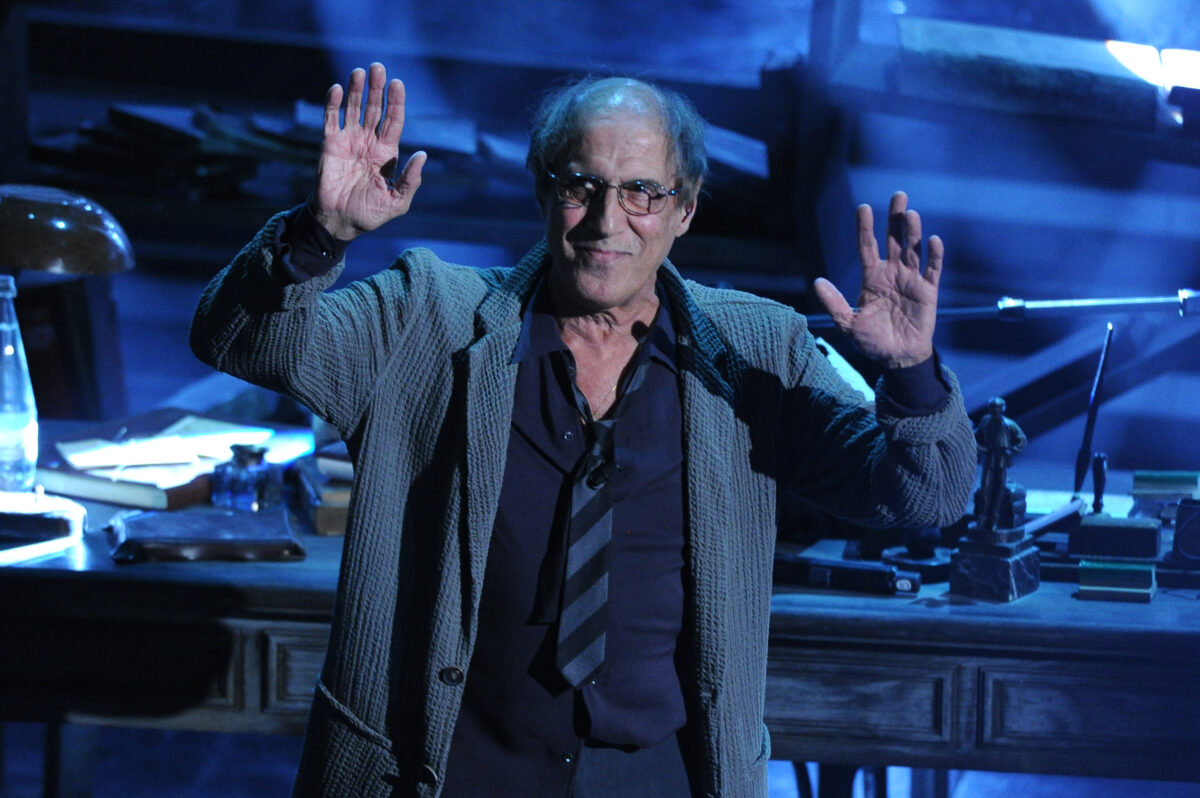 adriano celentano la rai apre al ritorno anche a sanremo 2026 ma detta le condizioni