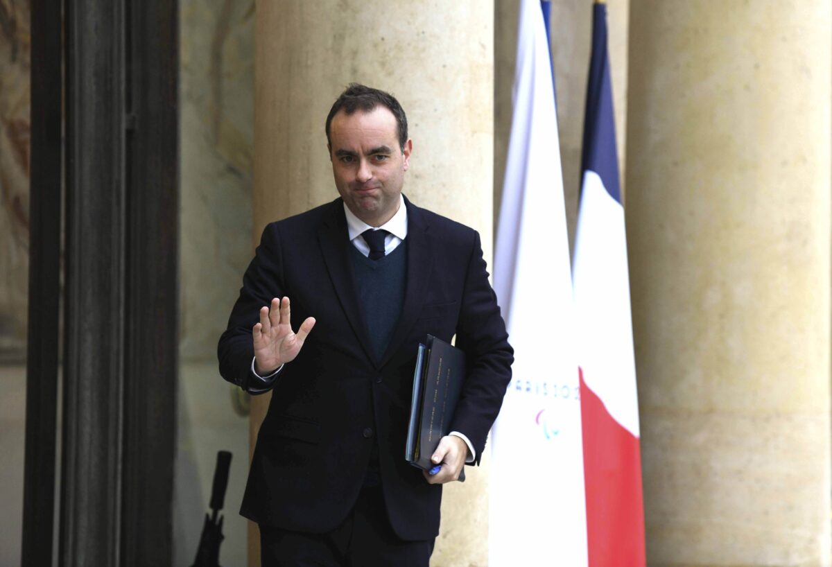 francia chi 232 s233bastien lecornu il nuovo premier fedele di macron