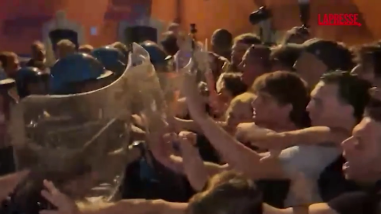 Corteo pro Gaza a Roma, scontri con la polizia