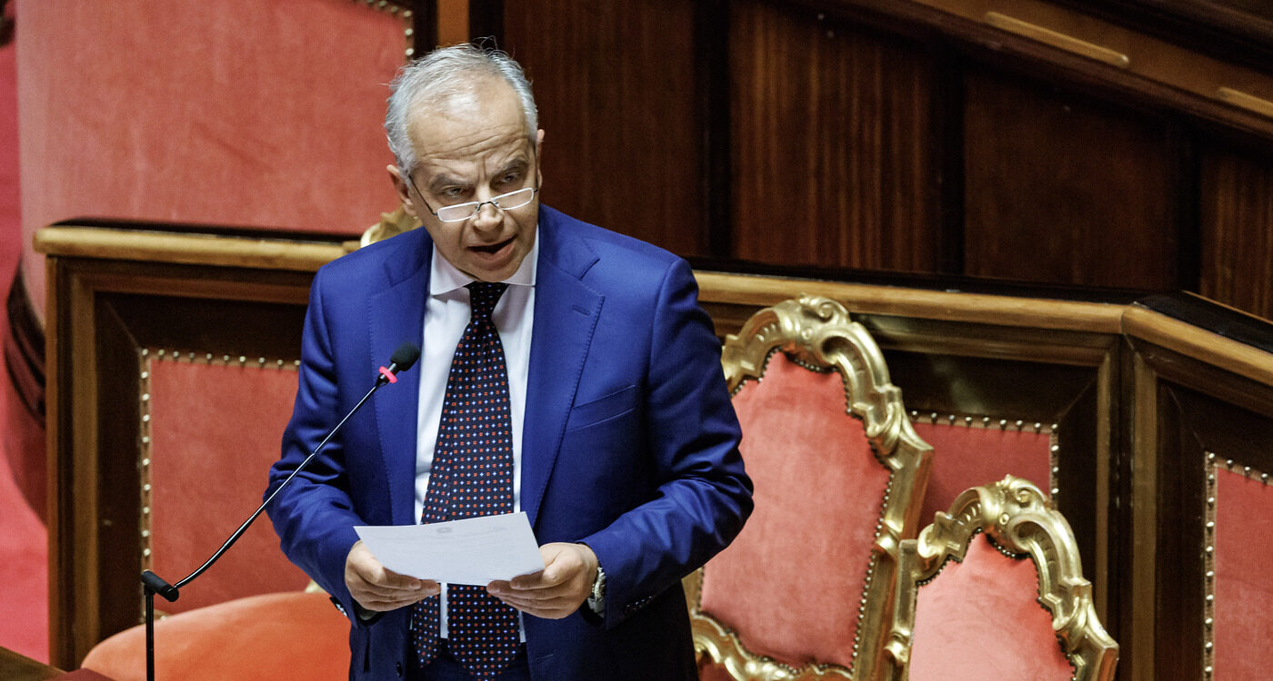 Soldati israeliani in vacanza in Italia, Piantedosi: “E’ prevenzione antisemitismo” Soldati israeliani in vacanza in Italia, Piantedosi: “E’ prevenzione antisemitismo”