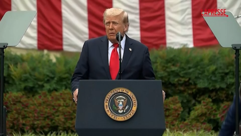 Charlie Kirk, Trump: “Era un gigante, per lui la Medal of Freedom”