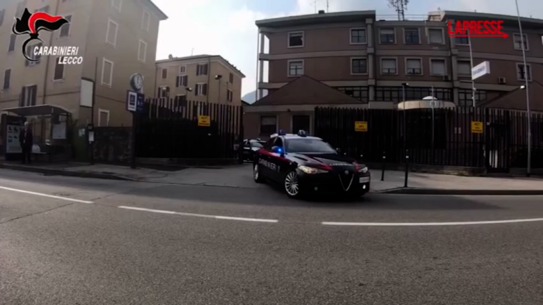 Baby Gang arrestato: le armi nei video e la perquisizione