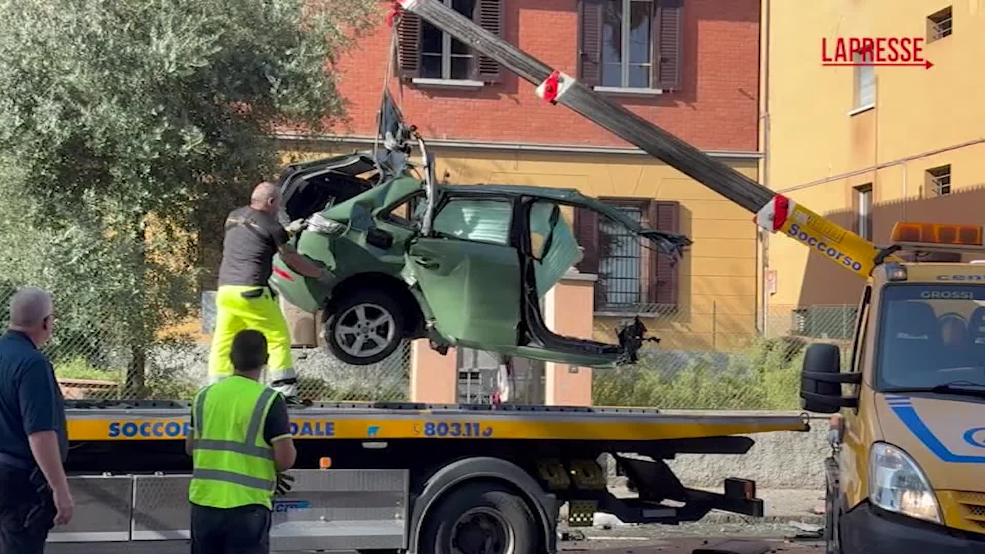bologna 18enne morto durante inseguimento con la polizia il luogo dello schianto