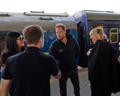 Ucraina, il Principe Harry a sorpresa a Kiev