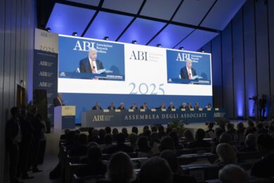 Mutui, Abi: “Tasso per acquisto casa in rialzo al 3,31% ad agosto”