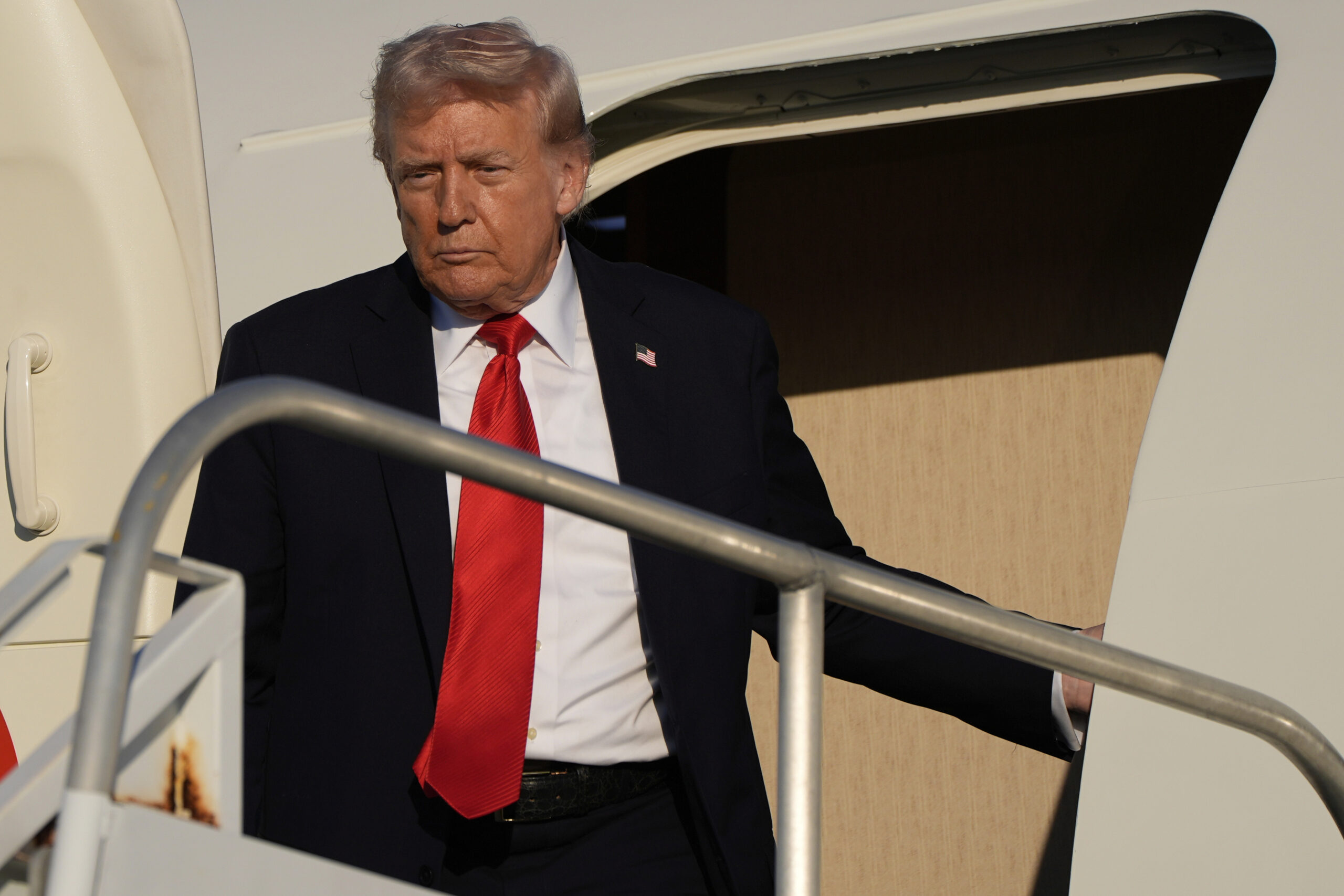 Ucraina, Trump: “Se la Nato farà come dico io la guerra finirà rapidamente”