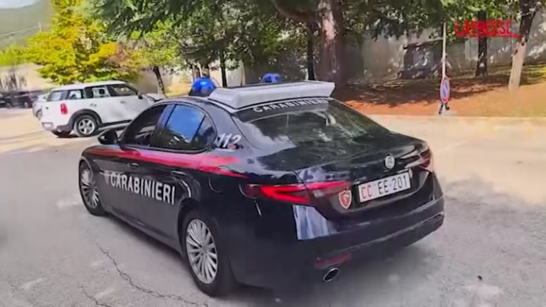 Sulmona, violentano 12enne e postano video su WhatsApp: le immagini dei carabinieri