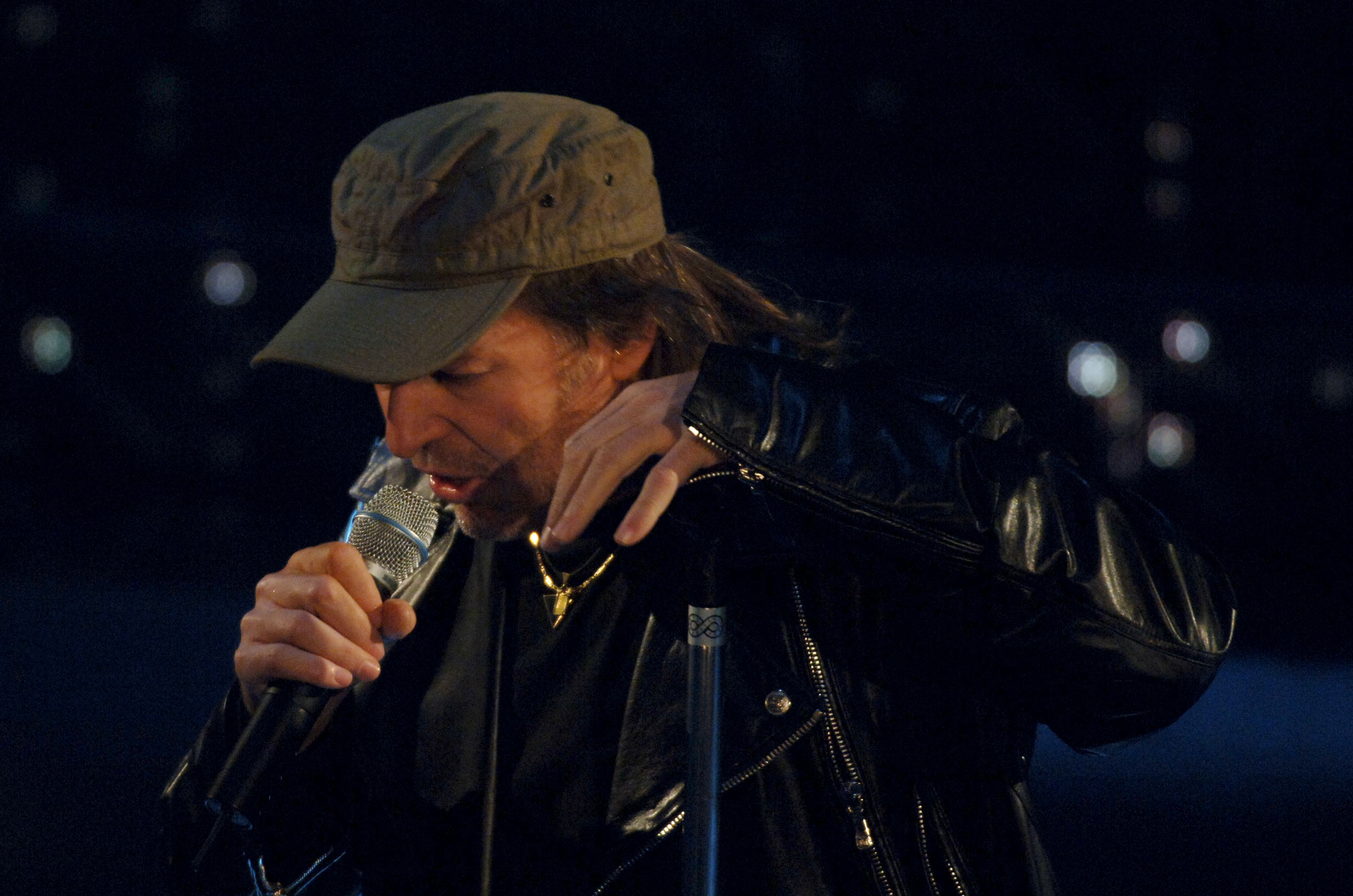 Sanremo 2026, Carlo Conti e il sogno Vasco Rossi: “Vorrei iniziare con Albachiara”