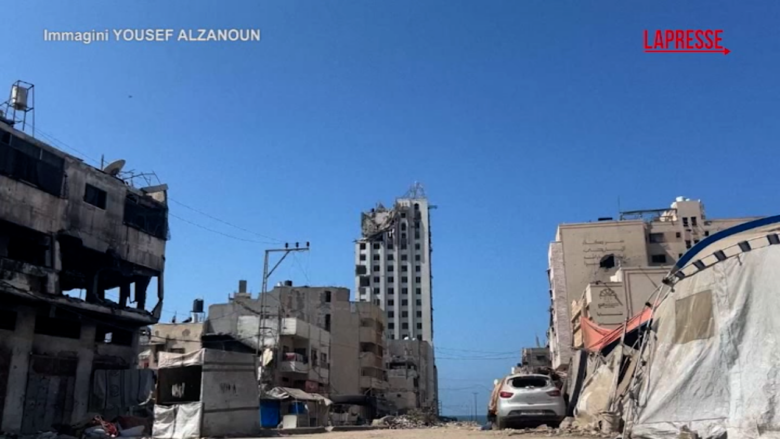 Gaza, l'Idf distrugge la al-Ghafri Tower: il grattacielo più alto della Striscia