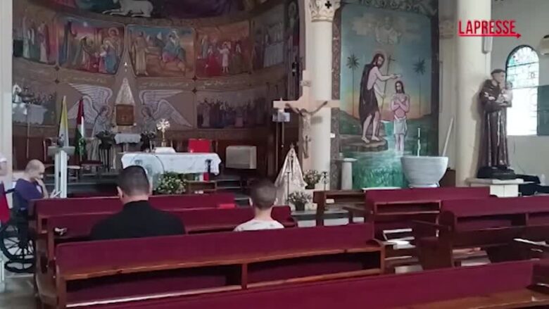 Parroco Gaza pubblica video in cui si sente esplosione