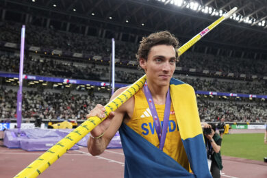 Duplantis, altro record ai Mondiali Tokyo 2025: con l’asta vola a 6,30