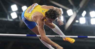 Mondiali Atletica 2025, Duplantis oro e nuovo record mondiale nel salto con l’asta