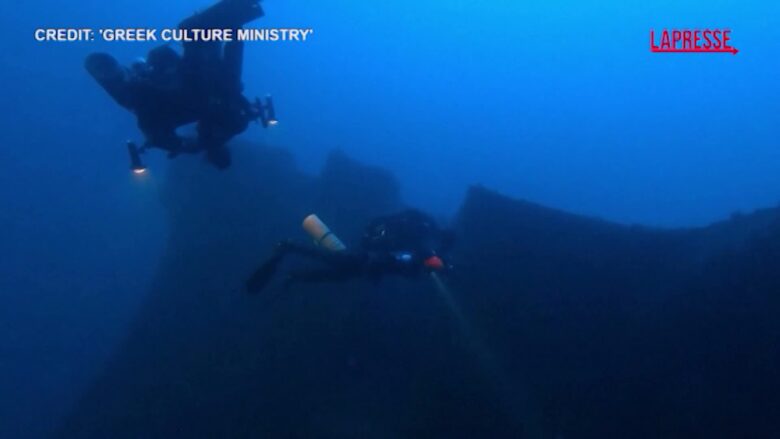Grecia: subacquei recuperano nel Mar Egeo reperti della nave gemella del Titanic